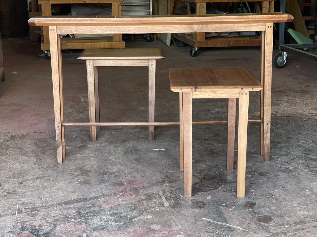 Walnut End Table 15"x15"x16"