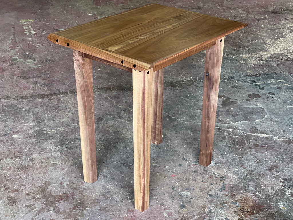 Walnut End Table 15"x15"x16"